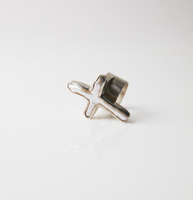 Mudd Pearl Ring