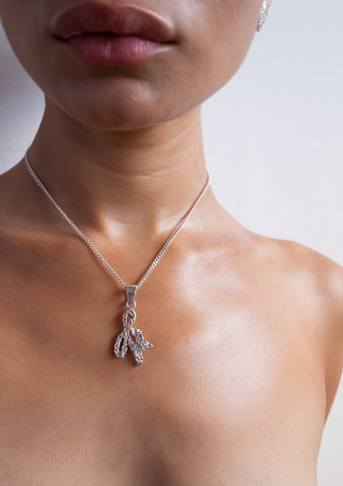 Coral Bow Mini Necklace