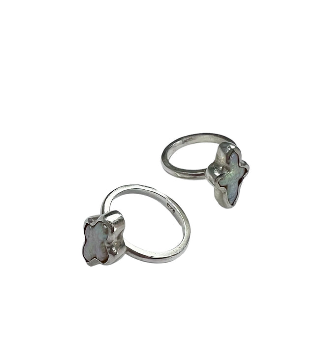 Agnes Ring